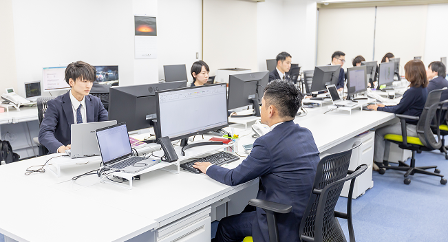 職場の様子